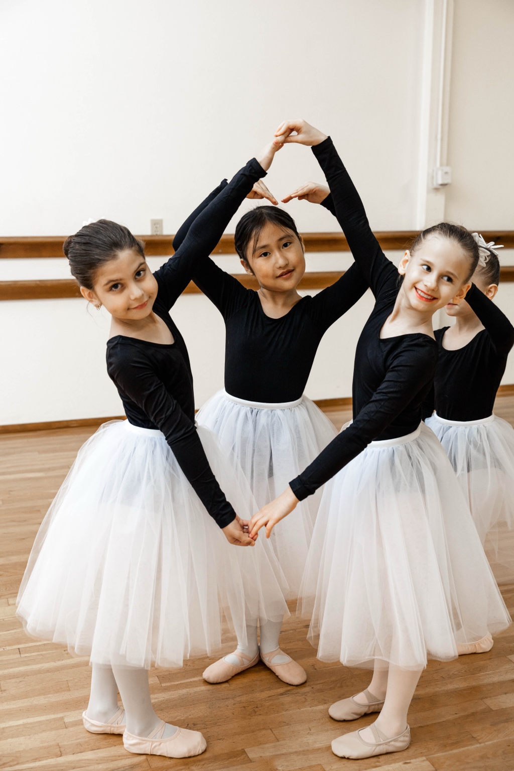 Ballet Level 1–4 class