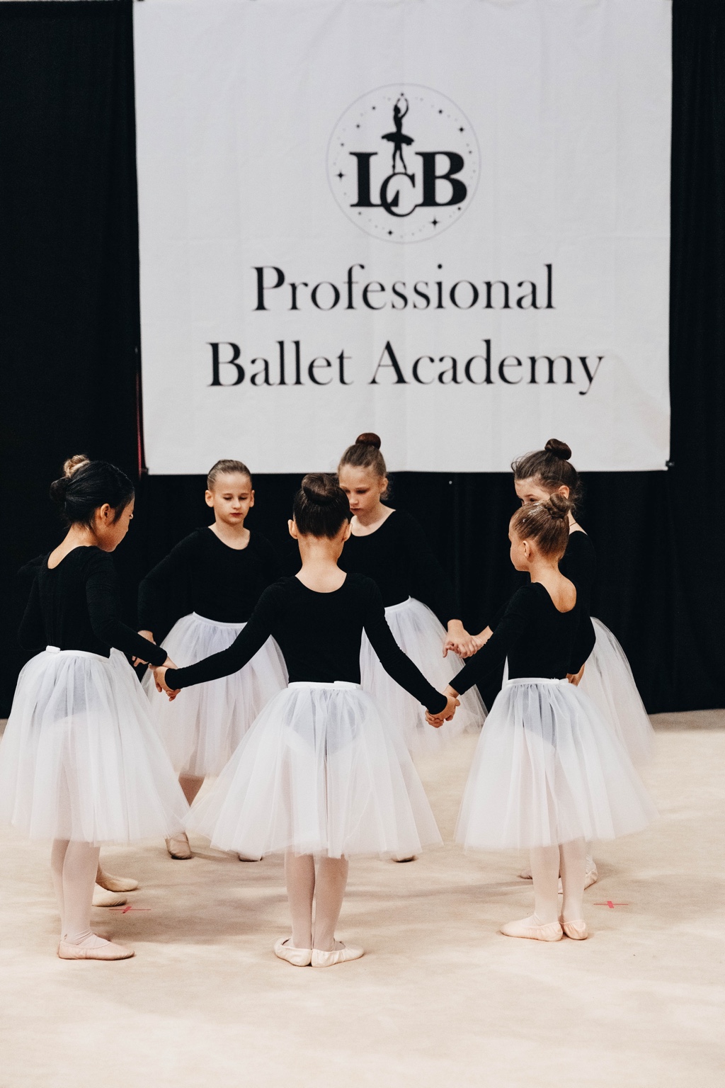 Ballet Level 1–4 performance